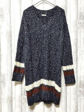 Nission V-Neck Knit Dress Gray